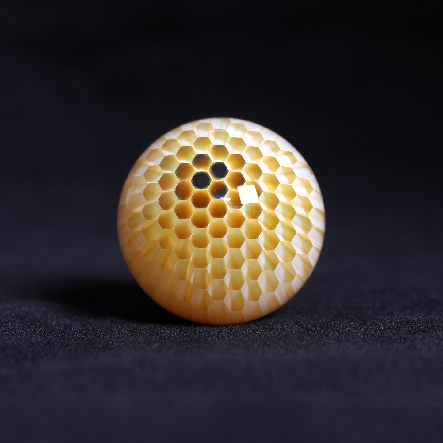 "Asimi" 30mm Sphere