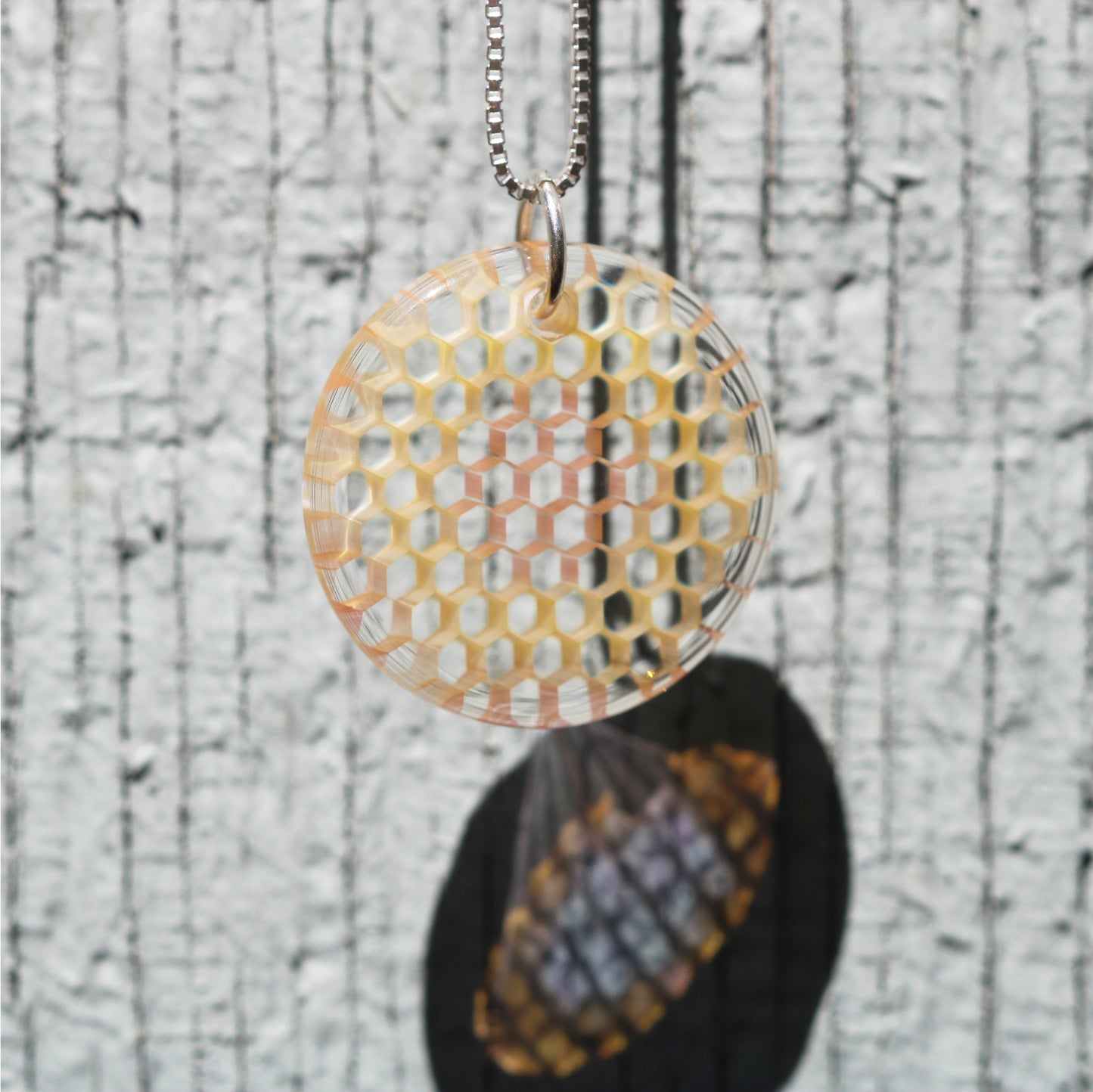 "Luminescence" Circular Honeyglass Necklace