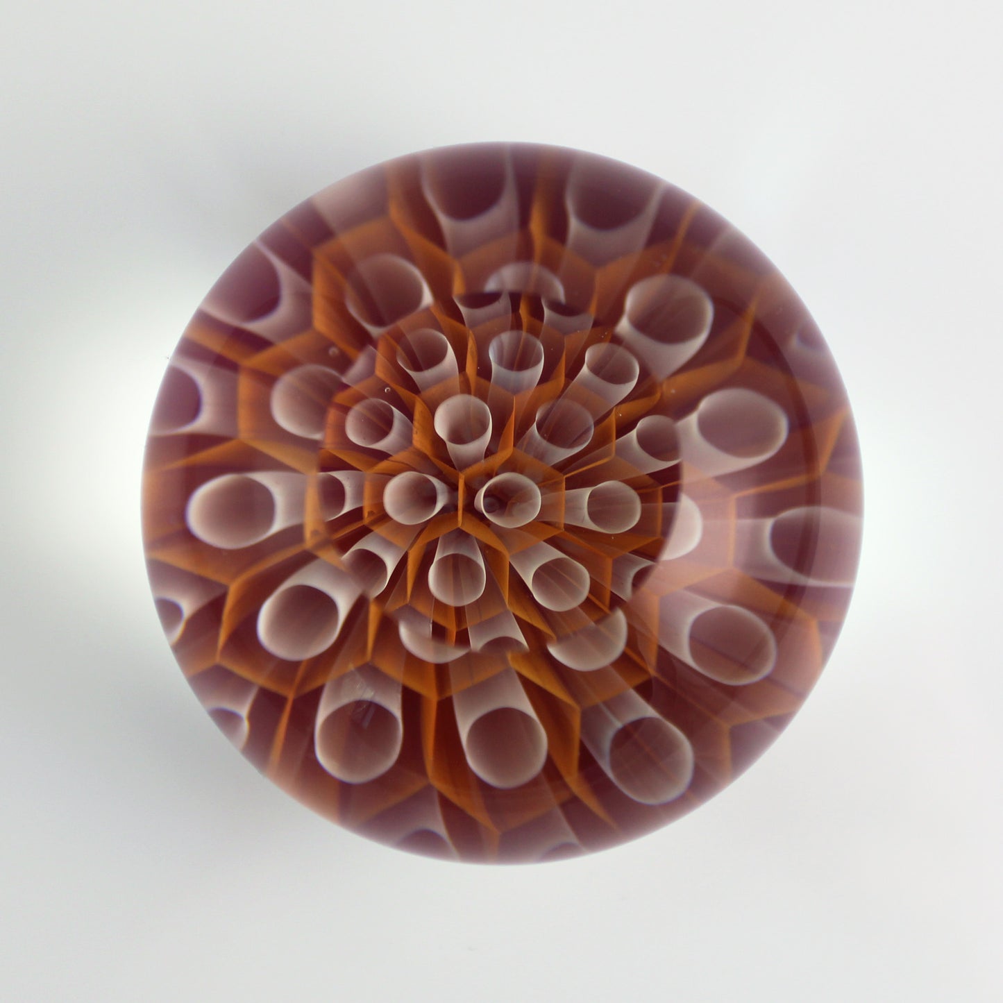67mm Paperweight 'Silhouette' with Gold Amethyst