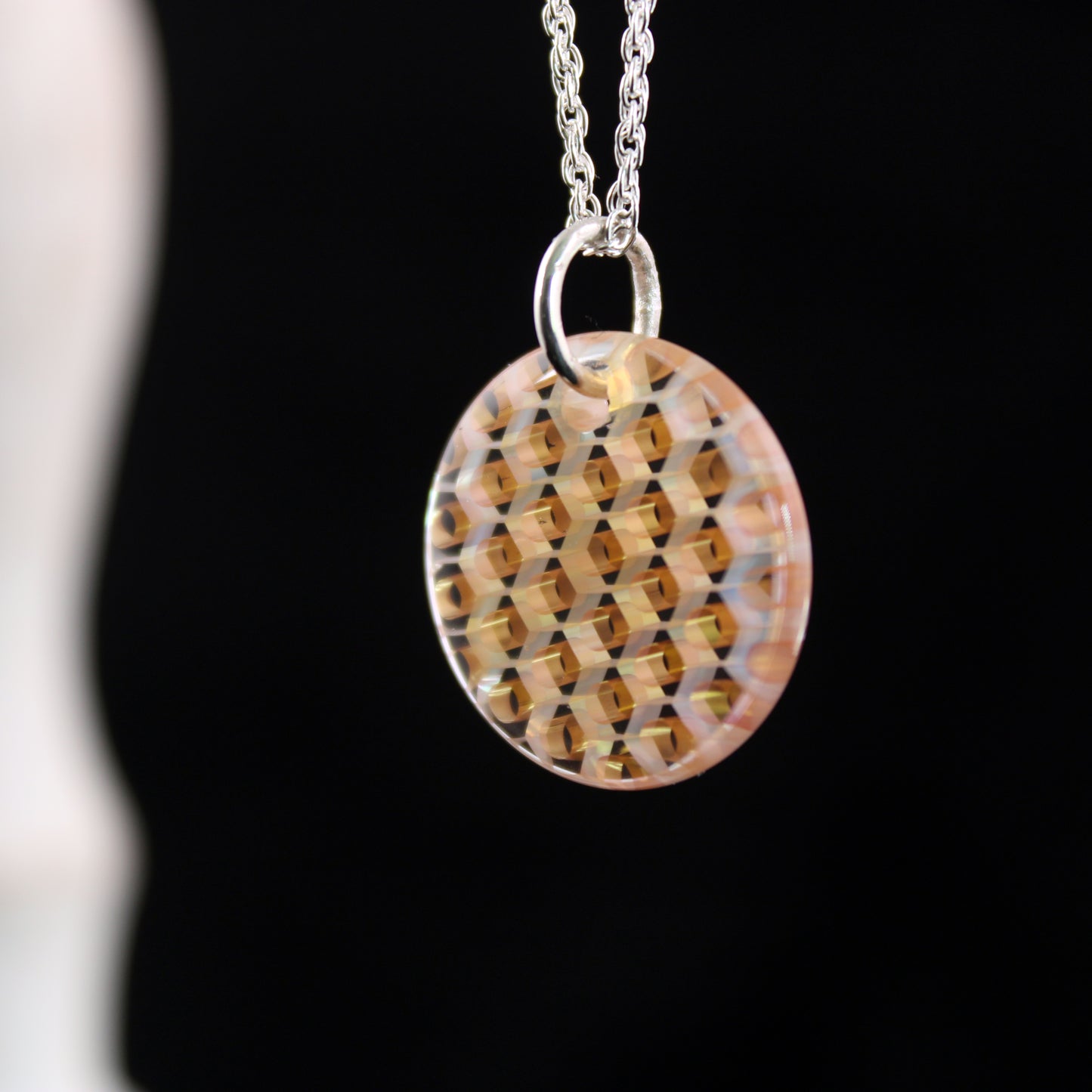 "Silhouette" Circular Honeyglass Necklace