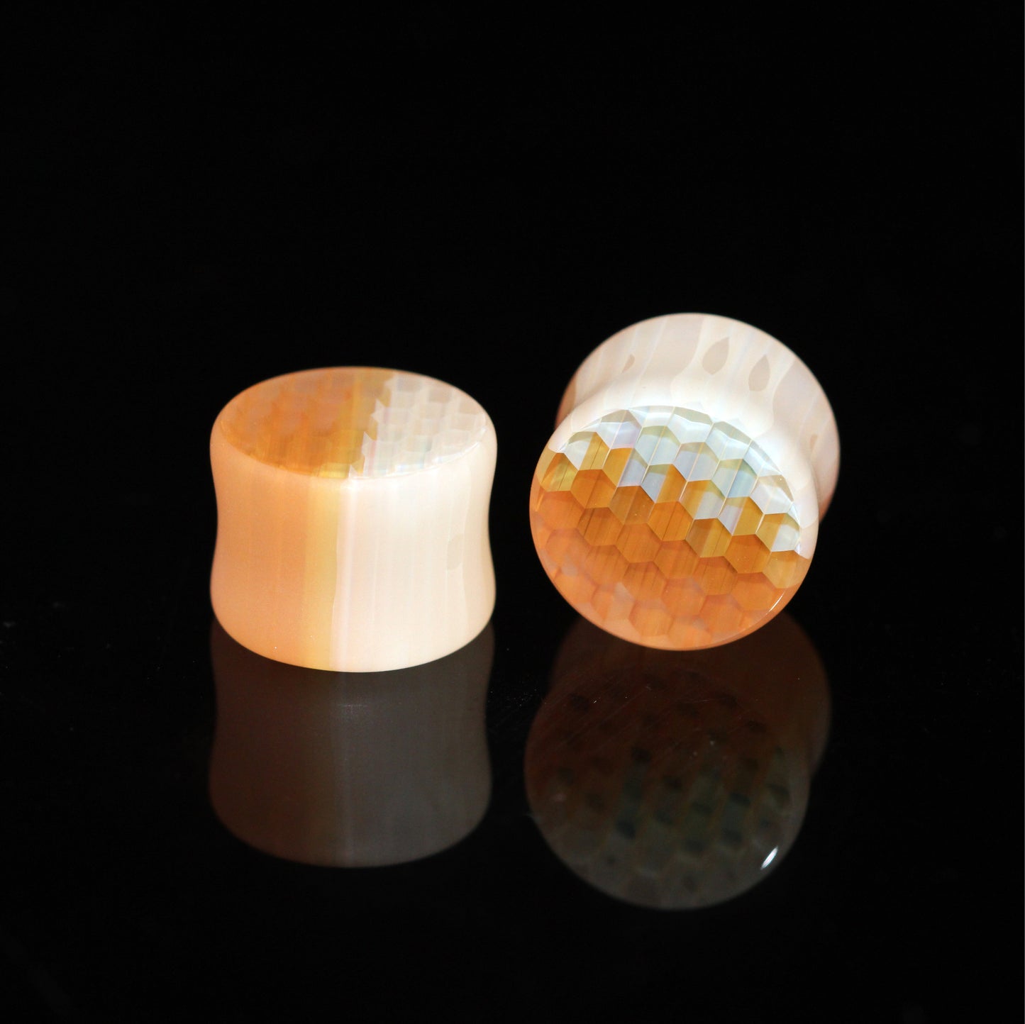 50/50 Honeyglass Saddle Plugs