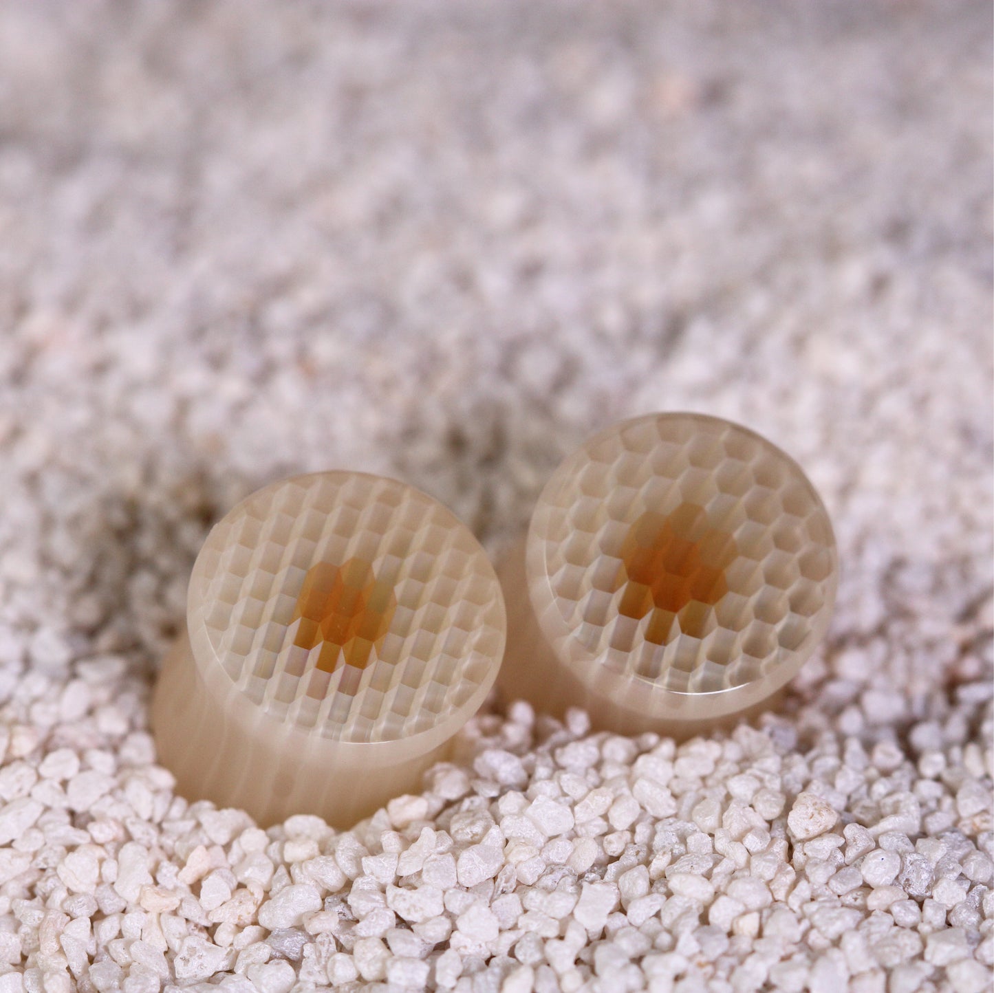 Golden Eye Hypercell Honeyglass Saddle Plugs